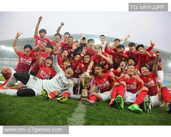 中国足球球星跨界银幕 他们的电影之路与足球传奇的碰撞 中国足球球星跨界银幕 他们的电影之路与足球传奇的碰撞