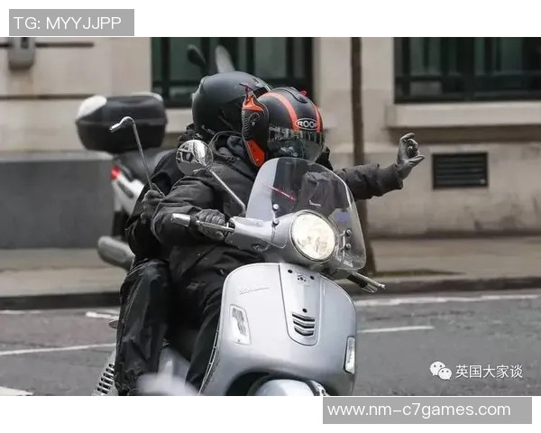 英国足球球星遭抢劫被杀案件引发社会关注 警方展开大规模调查 英国足球球星遭抢劫被杀案件引发社会关注 警方展开大规模调查